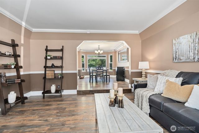 4957 Lakeview Place SE, Port Orchard, WA 98367