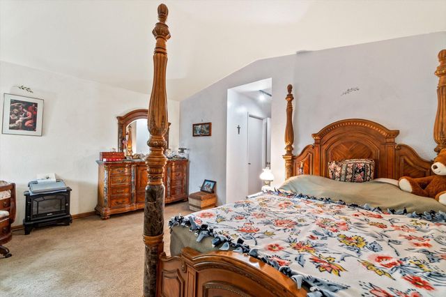 6671 Creekside Street, Redding, CA 96001