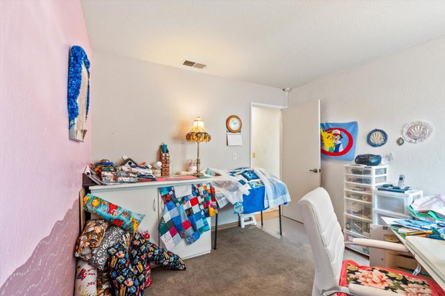 6671 Creekside Street, Redding, CA 96001