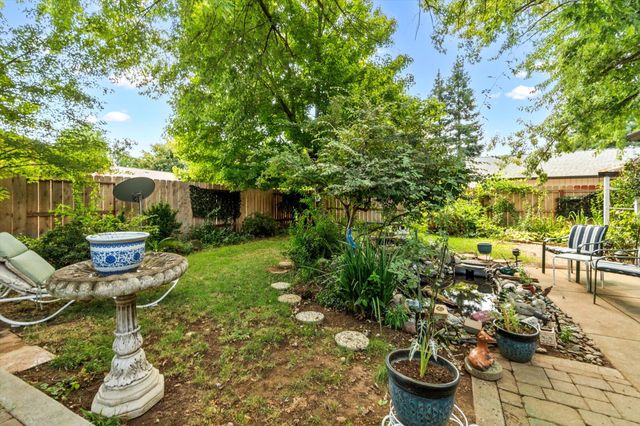 6671 Creekside Street, Redding, CA 96001