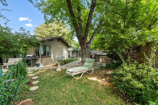 6671 Creekside Street, Redding, CA 96001