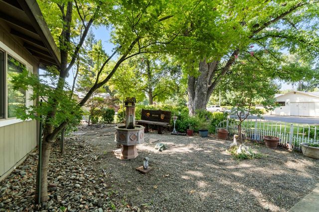 6671 Creekside Street, Redding, CA 96001