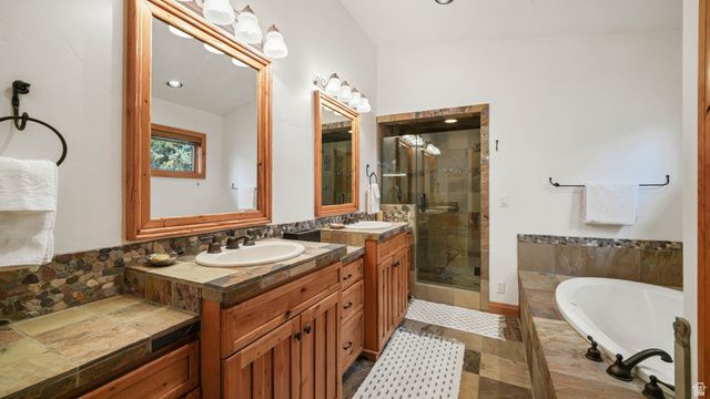 3460 SUN RIDGE DR, Deer Valley, UT 84060