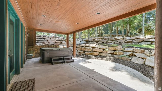 3460 SUN RIDGE DR, Deer Valley, UT 84060