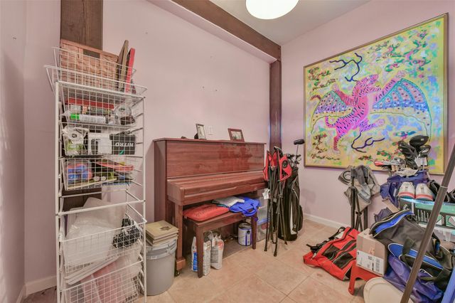 4115 Buccaneer Boulevard, Galveston, TX 77554