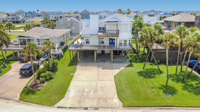 4115 Buccaneer Boulevard, Galveston, TX 77554