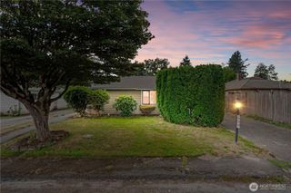 5226 108th Avenue Ct E, Puyallup, WA 98372