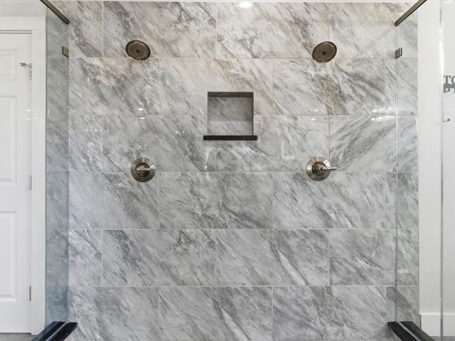 123 Kriston Lane, Springtown, TX 76082