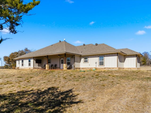 123 Kriston Lane, Springtown, TX 76082