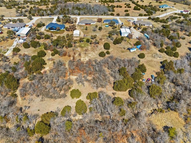 123 Kriston Lane, Springtown, TX 76082