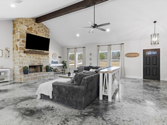 123 Kriston Lane, Springtown, TX 76082