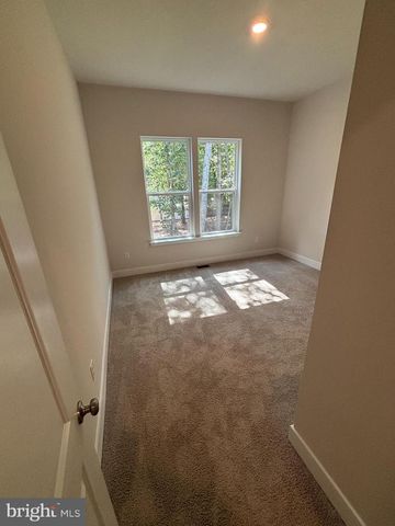 3 DARTMOUTH CT, Hamilton, NJ 08620