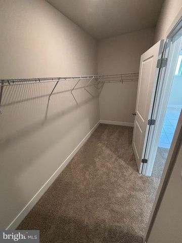 3 DARTMOUTH CT, Hamilton, NJ 08620