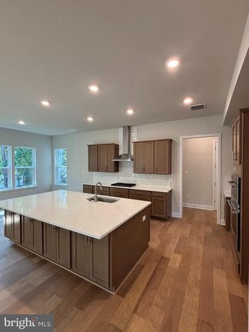 3 DARTMOUTH CT, Hamilton, NJ 08620