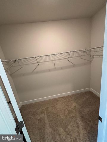 3 DARTMOUTH CT, Hamilton, NJ 08620