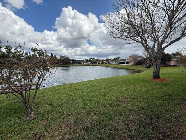 3154 HANGING MOSS CIRCLE, Kissimmee, FL 34741