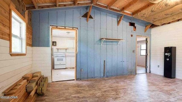 1160 Chance Road, Chipley, FL 32428