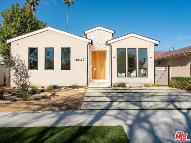 14647 Morrison Street, Sherman Oaks, CA 91403