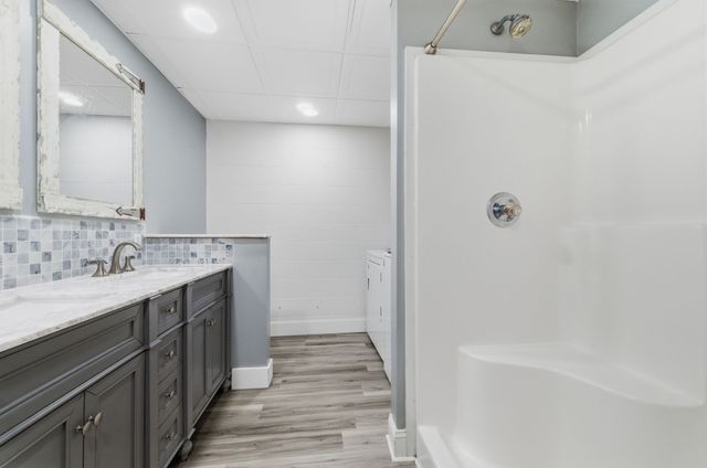 2845 Hillcrest Dr, Centerville, TN 37033