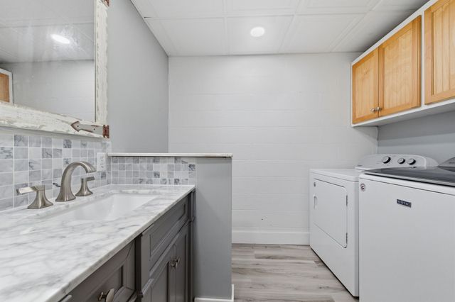 2845 Hillcrest Dr, Centerville, TN 37033