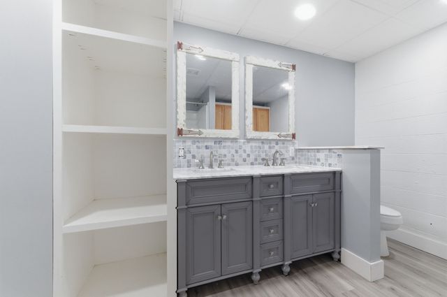 2845 Hillcrest Dr, Centerville, TN 37033