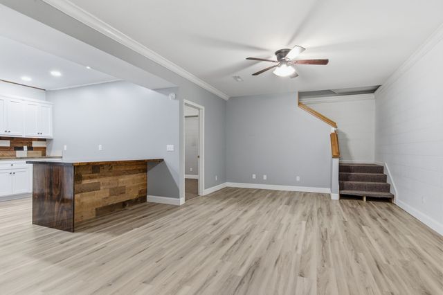 2845 Hillcrest Dr, Centerville, TN 37033