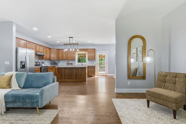2845 Hillcrest Dr, Centerville, TN 37033
