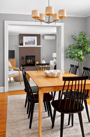 1589 Hillcrest Avenue, Saint Paul, MN 55116