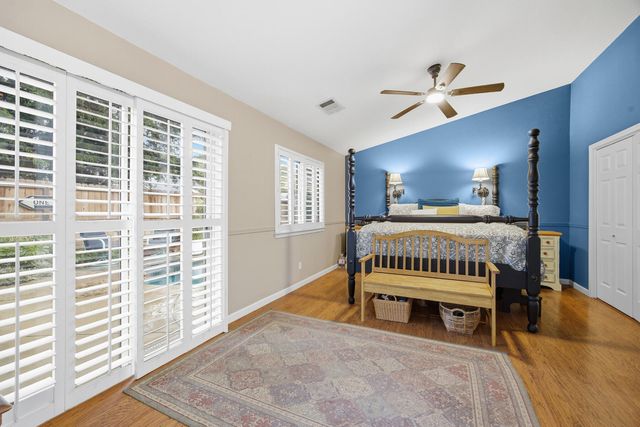 525 W Kimball Avenue, Visalia, CA 93277