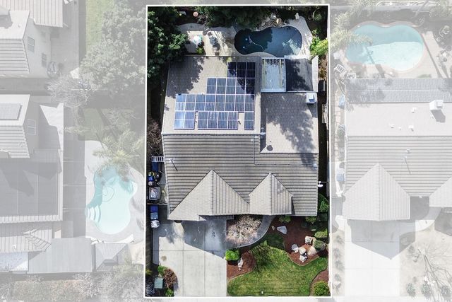 525 W Kimball Avenue, Visalia, CA 93277