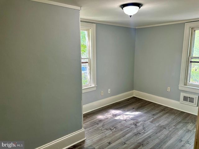 25 S NEW ST, Dover, DE 19904