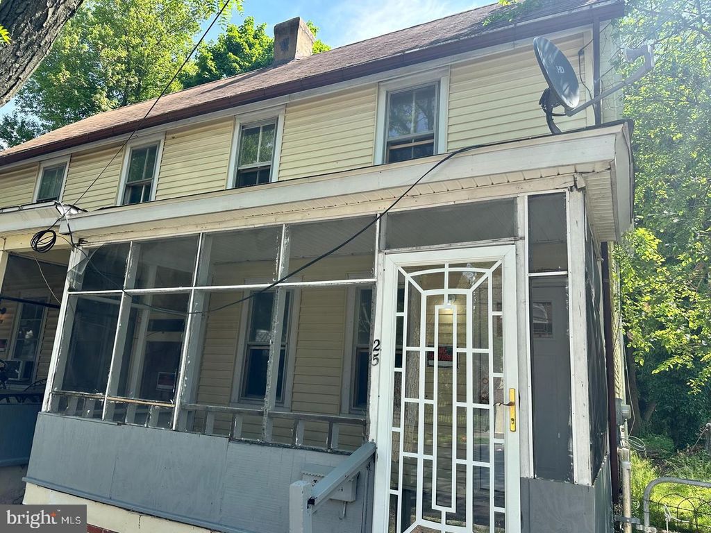 25 S NEW ST, Dover, DE 19904