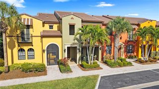 9027 Alturas LN # 3304, Naples, FL 34113