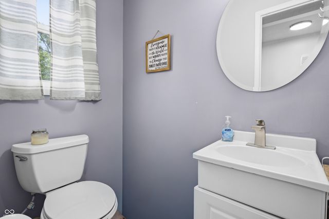 2816 Hawcreek Boulevard, Columbus, IN 47203