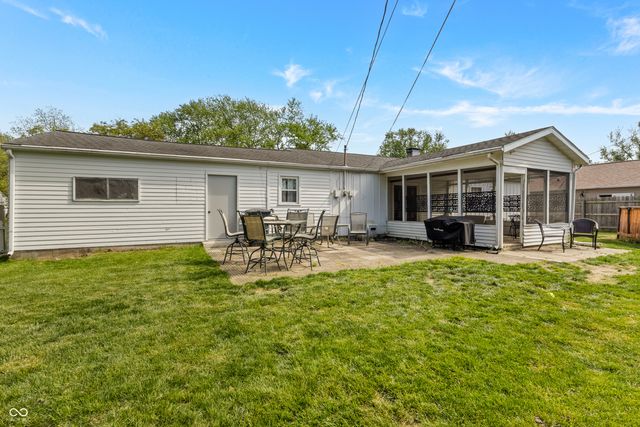 2816 Hawcreek Boulevard, Columbus, IN 47203