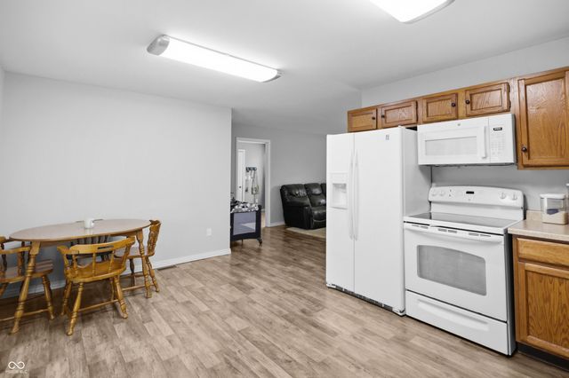 2816 Hawcreek Boulevard, Columbus, IN 47203