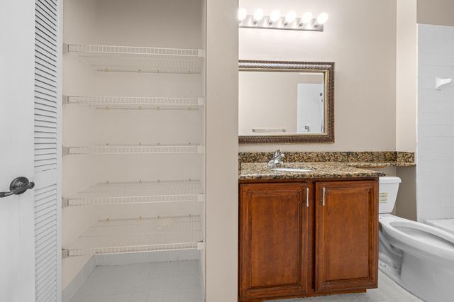 9539 WELDON Circle F408, Tamarac, FL 33321