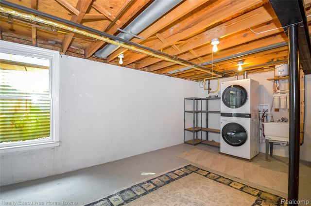 42750 Lyric Court, Northville Township, MI 48167