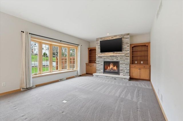726 Cone Flower Street, Middleton, WI 53562