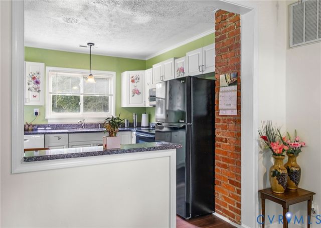 2411 Agra Dr, Henrico, VA 23228