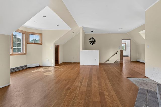 304 High Rd, Newbury, MA 01951