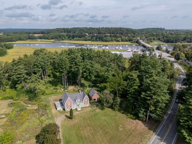 304 High Rd, Newbury, MA 01951