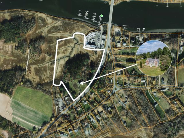 304 High Rd, Newbury, MA 01951