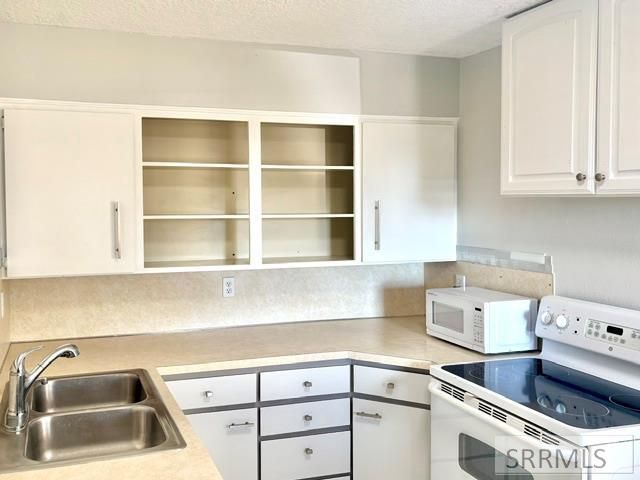 665 E 14th Street, Idaho Falls, ID 83404