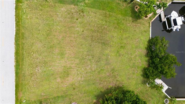 1121 CORONADO DRIVE, Punta Gorda, FL 33950