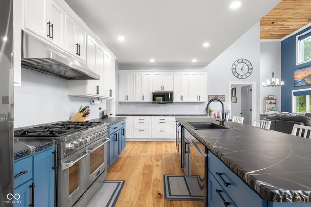 3667 N County Road 975 E, Seymour, IN 47274