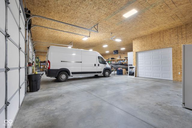 3667 N County Road 975 E, Seymour, IN 47274