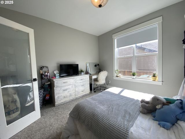 1624 YORK BUTTE Ave, Salem, OR 97306