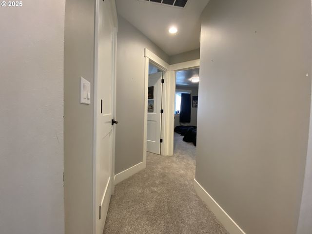 1624 YORK BUTTE Ave, Salem, OR 97306