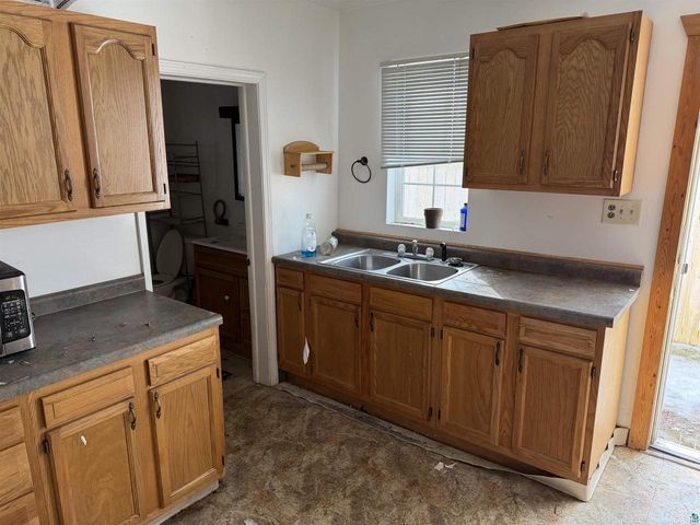 1720 Iowa Ave, Superior, WI 54880